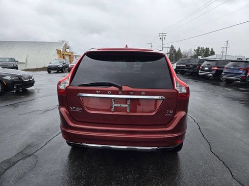 Used 2015 Volvo XC60 T5 AWD/4WD image 10