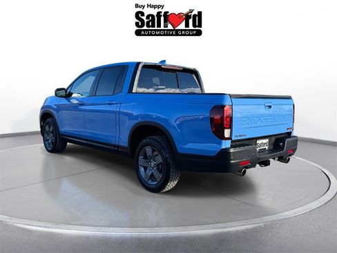 Used 2025 Honda Ridgeline TrailSport image 6