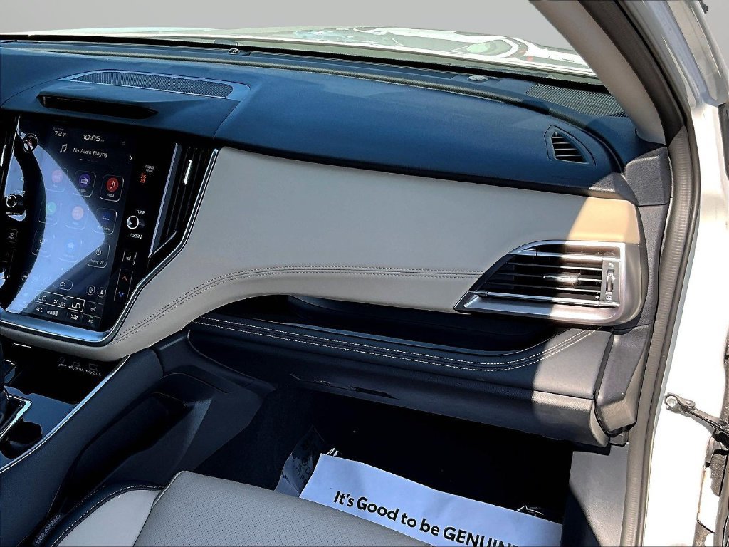 Used 2025 Subaru Outback Limited AWD/4WD image 28