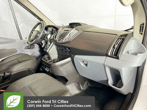 Used 2018 Ford Transit 150 XLT image 25