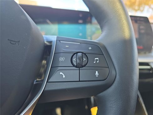 Used 2025 BMW X1 xDrive28i image 21