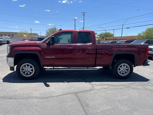 Used 2016 GMC Sierra 1500 SLE w/ SLE Value Package AWD/4WD image 6