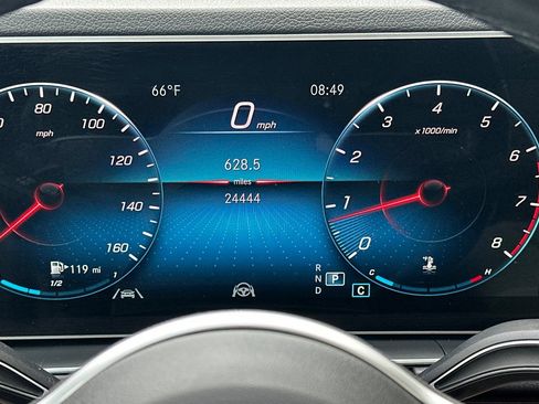 Used 2021 Mercedes-Benz GLE 350 image 25
