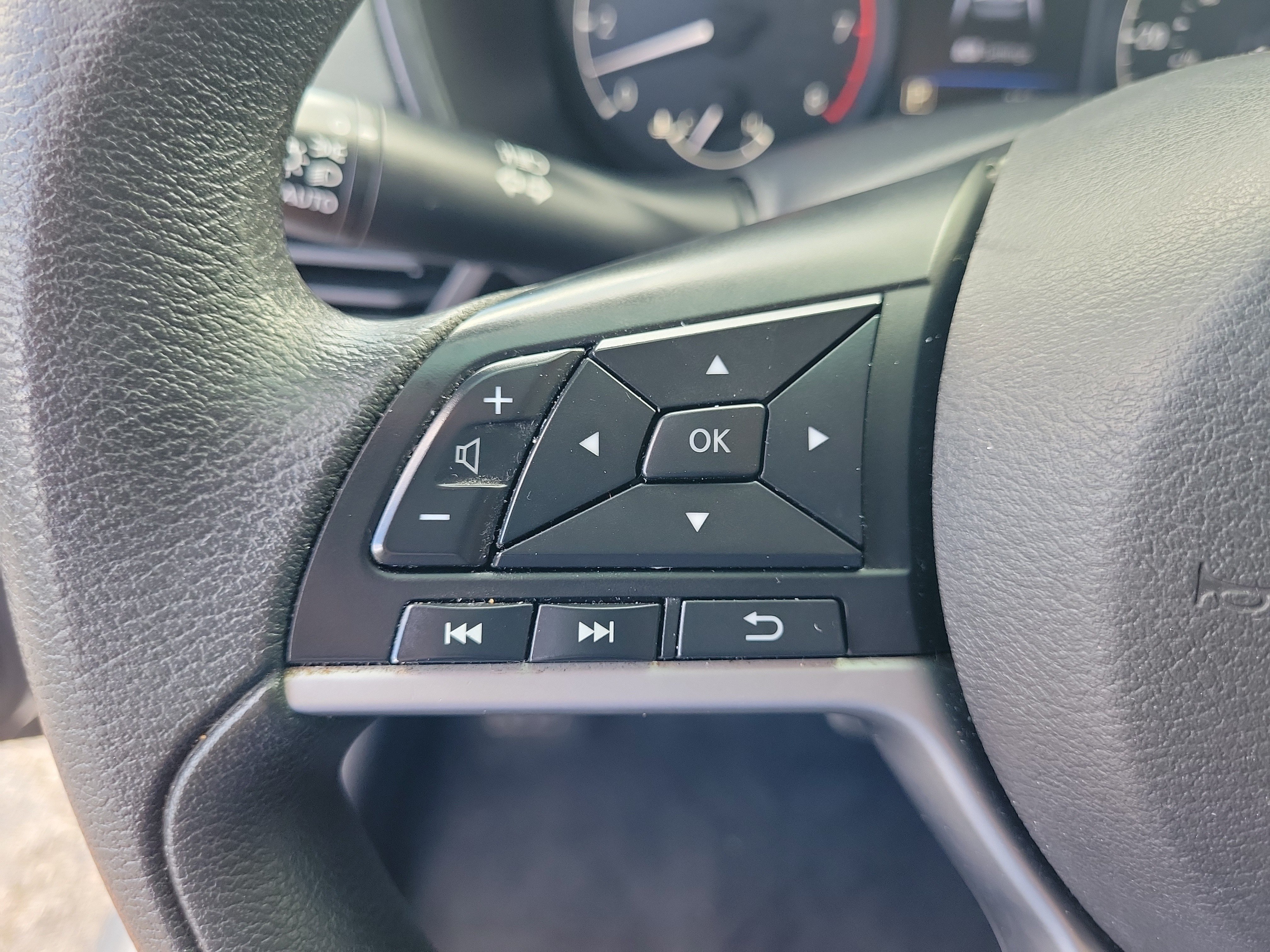 Certified 2021 Nissan Altima 2.5 S FWD image 17