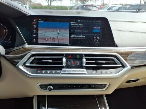 Used 2021 BMW X5 xDrive40i w/ Premium Package image 10
