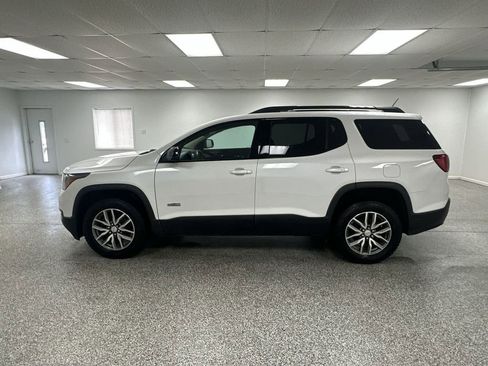 Used 2017 GMC Acadia SLE w/ Driver Alert Package I AWD/4WD image 5