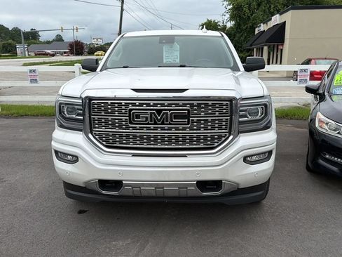 Used 2018 GMC Sierra 1500 Denali AWD/4WD image 8
