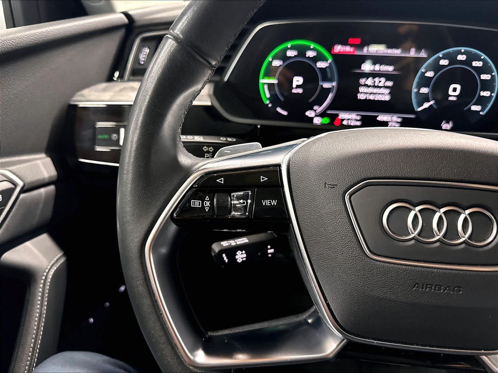 Used 2024 Audi Q8 e-tron Premium Plus AWD/4WD image 19