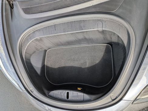 Used 2018 Tesla Model 3 Mid Range image 25