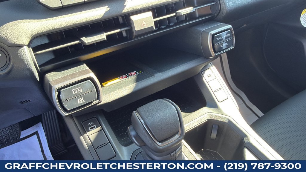 Used 2026 Toyota RAV4 XLE Premium AWD/4WD image 46