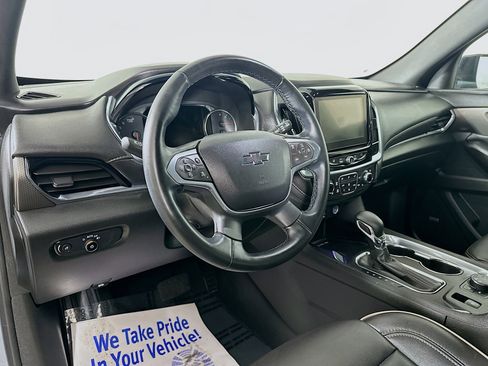 Used 2023 Chevrolet Traverse Premier w/ Redline Edition image 9