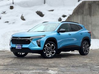 Used 2025 Chevrolet Trax RS w/ Sunroof Package video 1