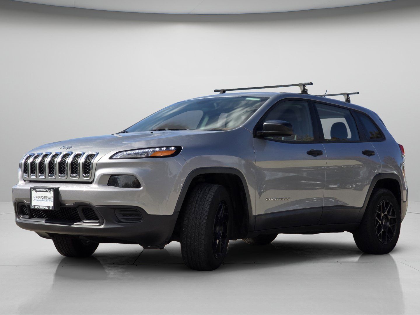 Used 2015 Jeep Cherokee Sport w/ Cold Weather Group AWD/4WD image 17