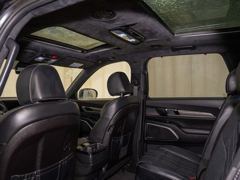 Certified 2024 Kia Telluride SX Prestige X-Line image 9