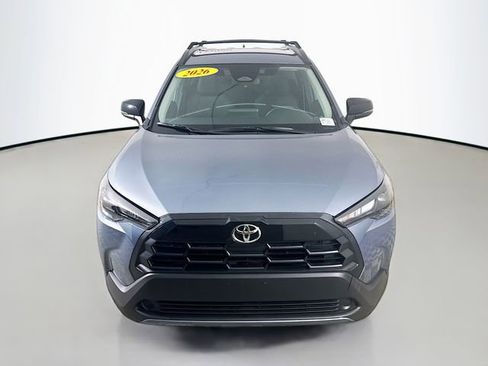 Used 2026 Toyota Corolla Cross LE FWD image 2