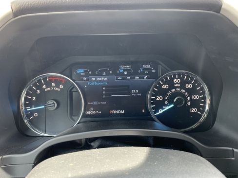 Used 2019 Ford F150 Lariat w/ Equipment Group 502A Luxury AWD/4WD image 6