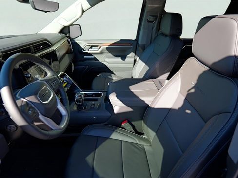 New 2026 GMC Sierra 1500 Denali w/ Denali Reserve Package image 8