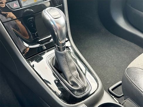 Used 2019 Buick Encore Preferred image 16