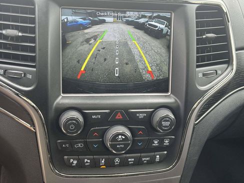 Used 2018 Jeep Grand Cherokee High Altitude AWD/4WD image 26