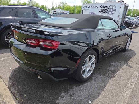 Used 2023 Chevrolet Camaro LT RWD image 5