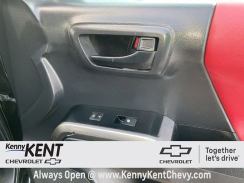 Used 2023 Toyota Tacoma SR5 image 15