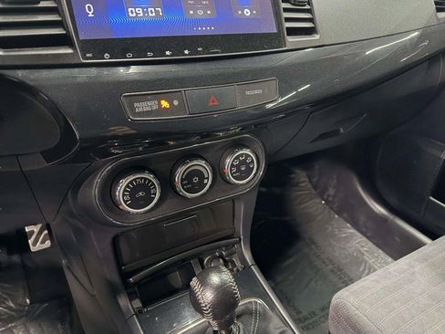 Used 2013 Mitsubishi Lancer Evolution GSR image 22