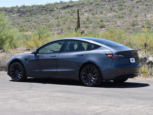 Used 2022 Tesla Model 3 Performance AWD/4WD image 4