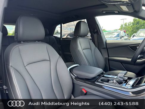 Used 2026 Audi Q8 Premium Plus AWD/4WD image 20