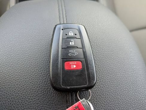 Used 2025 Toyota RAV4 XLE Premium FWD image 33