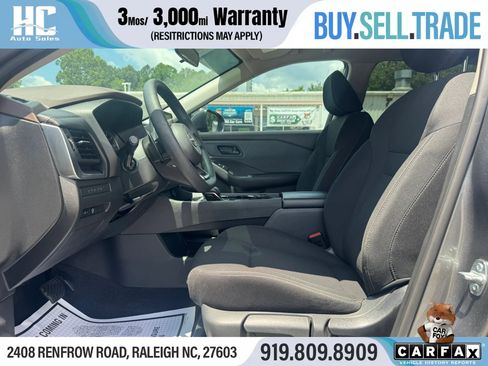 Used 2023 Nissan Rogue S AWD/4WD image 12