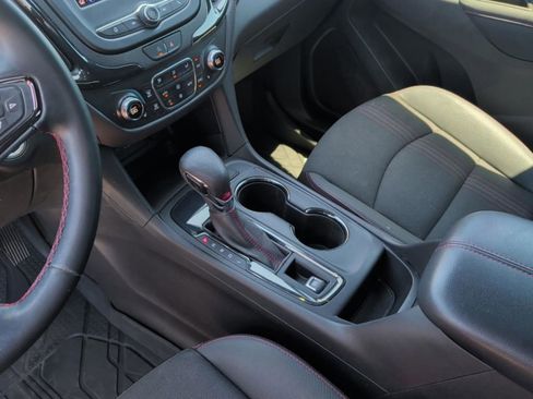 Used 2023 Chevrolet Equinox RS FWD image 27