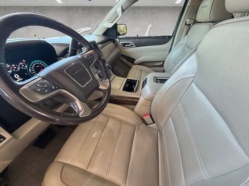 Used 2019 GMC Yukon Denali w/ Denali Ultimate Package image 23