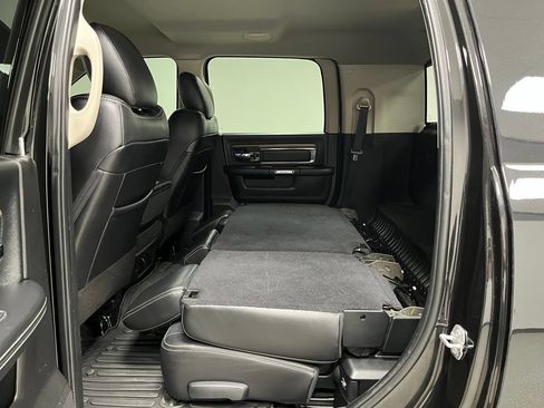 Used 2018 RAM 2500 Laramie w/ Sport Appearance Group AWD/4WD image 49