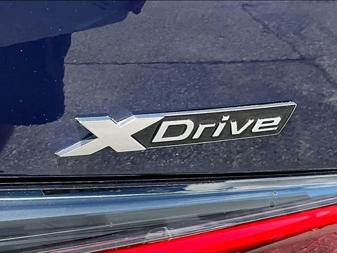 Used 2023 BMW M4 xDrive Competition w/ M Carbon Exterior Package AWD/4WD image 31