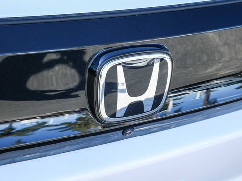 Certified 2024 Honda Prologue Elite image 16