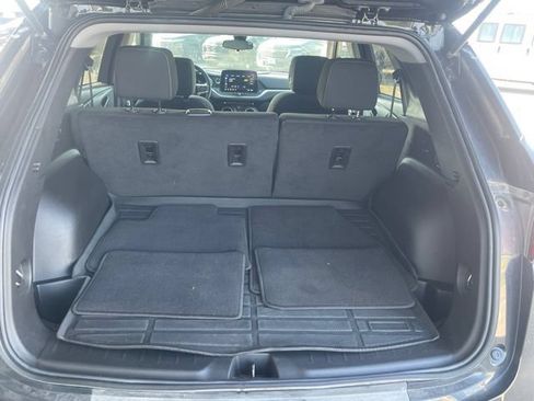 Used 2023 Chevrolet Blazer LT AWD/4WD image 6
