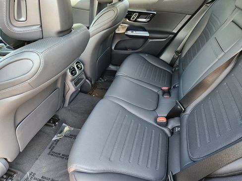New 2026 Mercedes-Benz GLC 300 4MATIC image 30