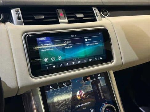 Used 2021 Land Rover Range Rover Sport HSE image 25