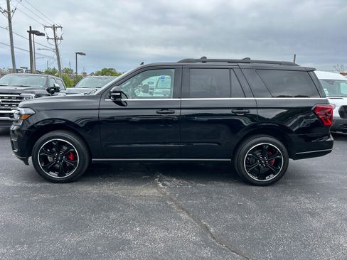 Certified 2022 Ford Expedition Limited AWD/4WD image 4