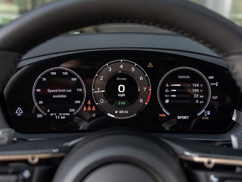 New 2026 Porsche Cayenne Turbo image 31