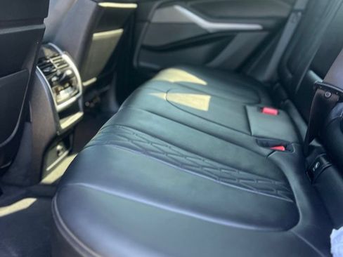 Used 2023 BMW X5 xDrive40i w/ Executive Package AWD/4WD image 21
