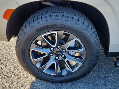 Used 2021 Chevrolet Tahoe Z71 image 7