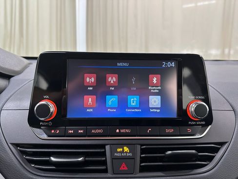 Used 2024 Nissan Altima 2.5 S image 34