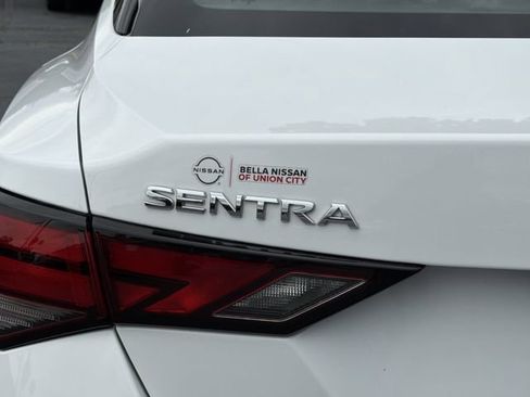 Used 2024 Nissan Sentra S FWD image 5