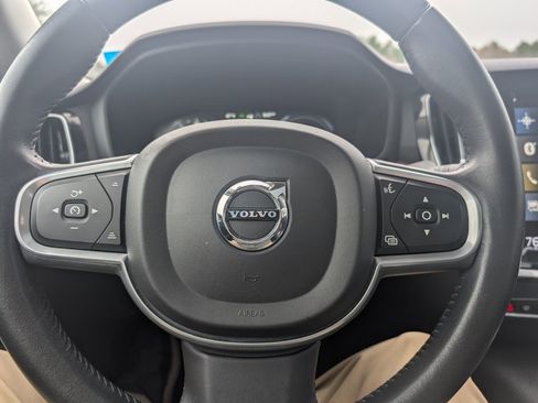 Used 2022 Volvo S60 T8 R-Design Expression w/ Protection Package Premier image 25