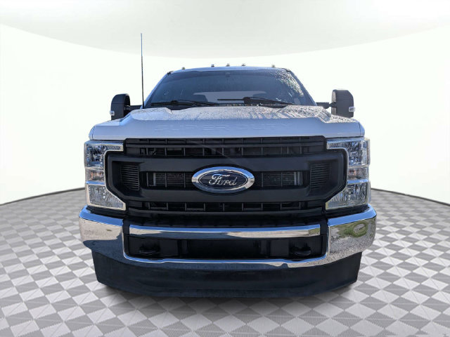 Used 2022 Ford F350 XL w/ Power Equipment Group AWD/4WD image 8