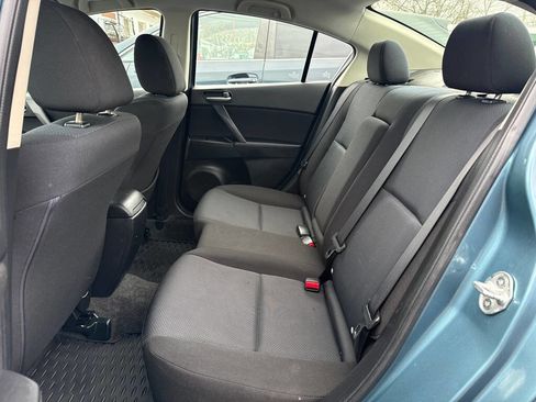 Used 2011 MAZDA MAZDA3 i Touring image 14