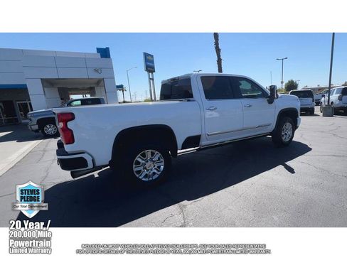 Certified 2024 Chevrolet Silverado 3500 High Country w/ High Country Premium Package image 11