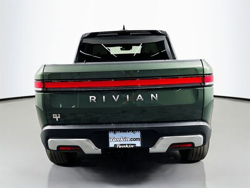 Used 2022 Rivian R1T Launch Edition image 6