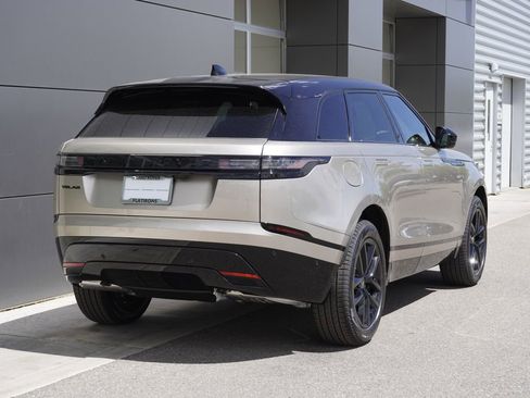 New 2026 Land Rover Range Rover Velar Dynamic SE AWD/4WD image 2